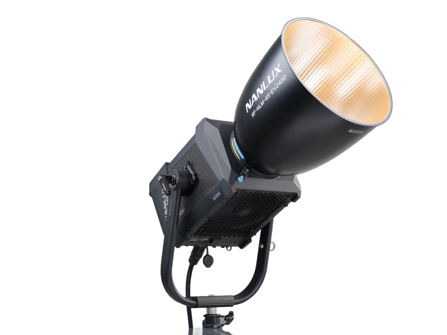 Nanlux Evoke 2400B LED fixture with reflector